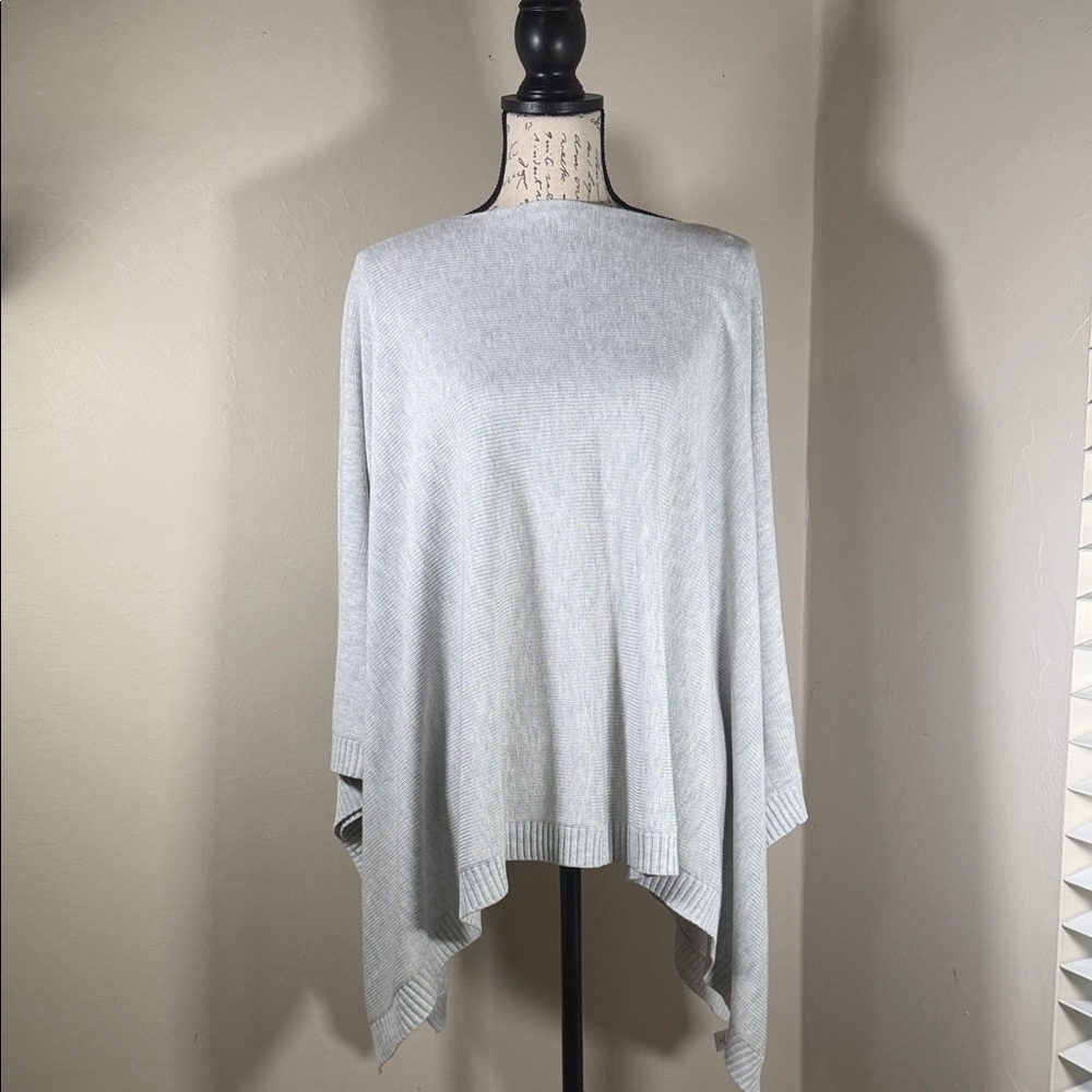 Lululemon Athletica Light Gray Knit Poncho
